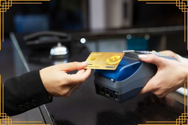 Thẻ Tín Dụng LPBank: Ưu Đãi, Hạn Mức & Lời Khuyên Chuyên Gia