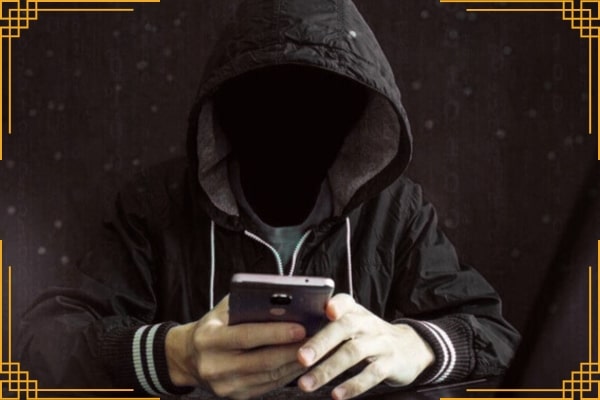 Tránh app lừa đảo