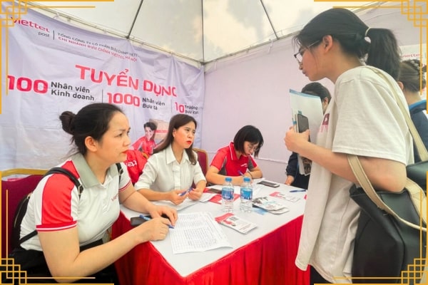 Vay tiền online cho người đang đi làm thời vụ